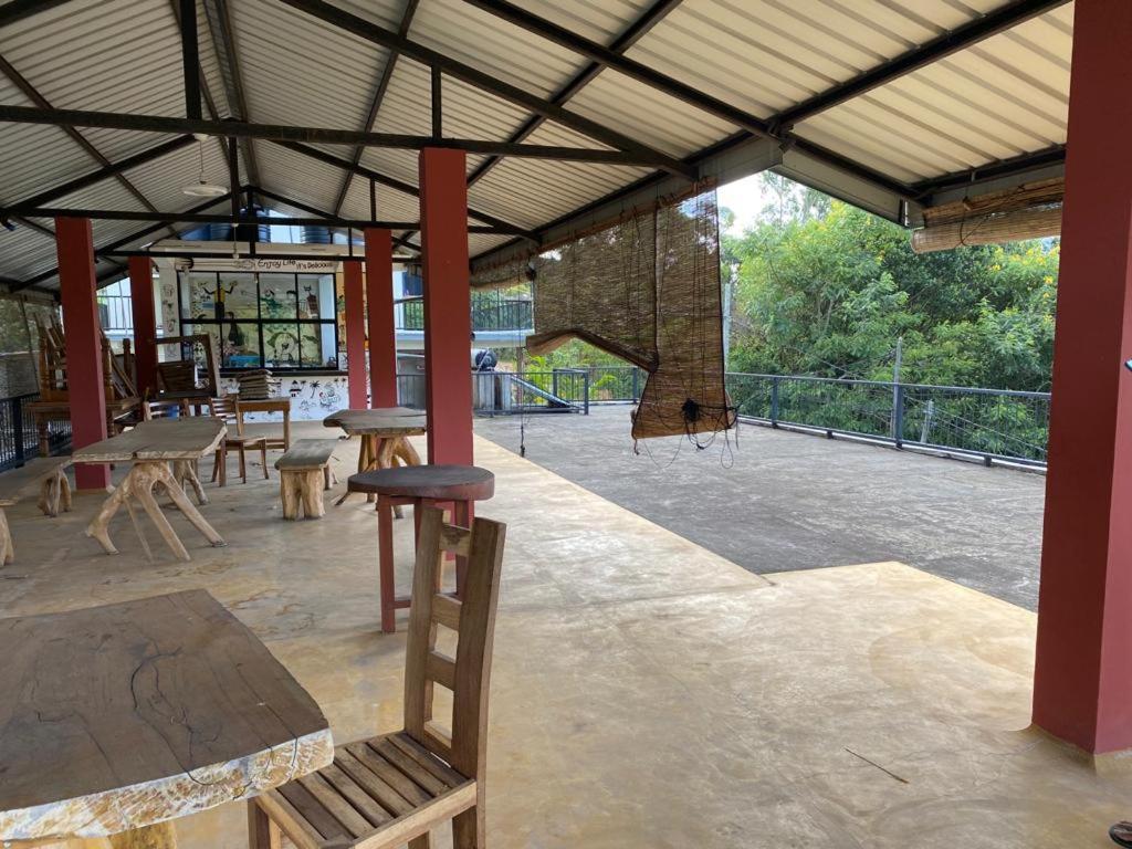 Hangover Hostels Ella Extérieur photo